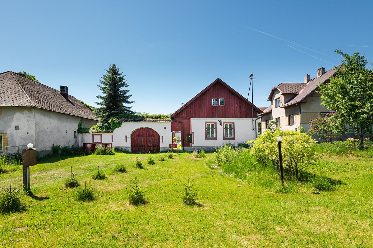 Prodej rodinného domu 137 m², pozemek 1644 m²